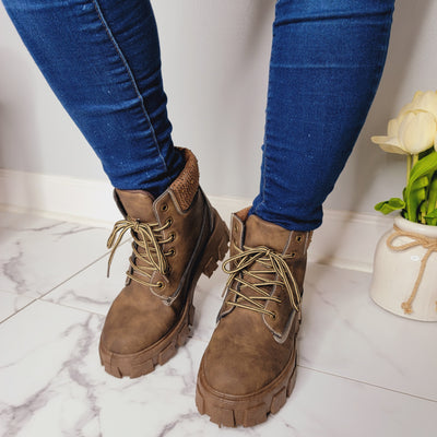 Luciana Boots - Brown